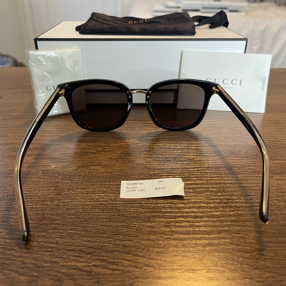 Gucci Sunglasses - Picture 3 of 7
